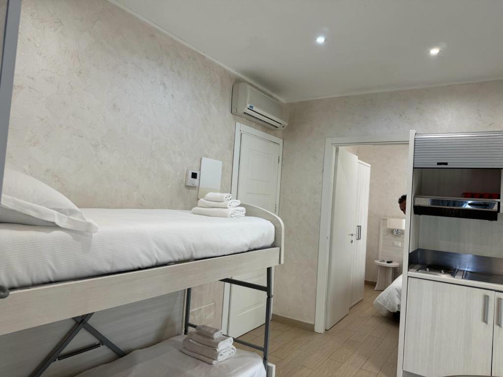 Marina Beach Aparthotel Rimini Exterior foto